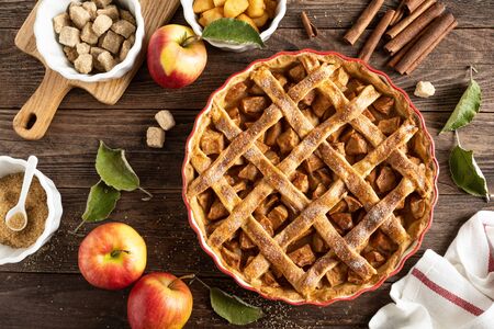 Apple pie. Traditional american apple pie with fresh apples and cinnamonの写真素材