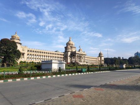 The state legislative building called Vidhana Soudha in downtown Bangalore, India on a clear dayのeditorial素材