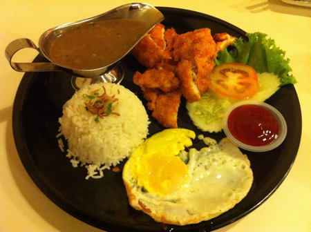 Chicken chop meal at restaurantの素材