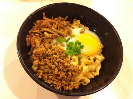 A simple and healthy bowl of pan meeの素材