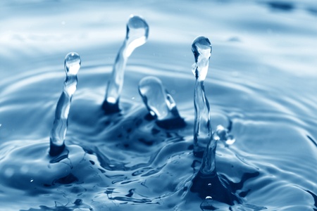 water wet speed splash macro close upの写真素材