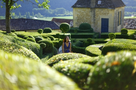 woman in green parkの写真素材