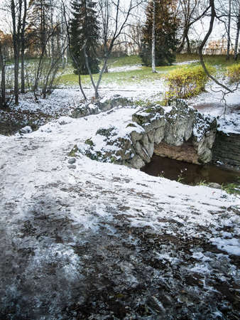 little stone bridge in the winer  Pavlovsk park, Sankt-Peterburgの写真素材