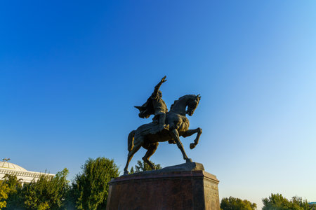 Tashkent, Uzbekistan - October 16, 2023: Monument Amir Timur or Tamerlane on a sunny day on a blue sky background.のeditorial素材