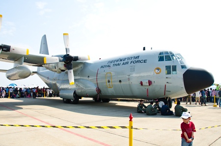 BANGKOK - JANUARY 14 : C-130 on display at Don Muang Airshow, January 14, 2012, Don Muang Airport, Bangkok, Thailand. のeditorial素材