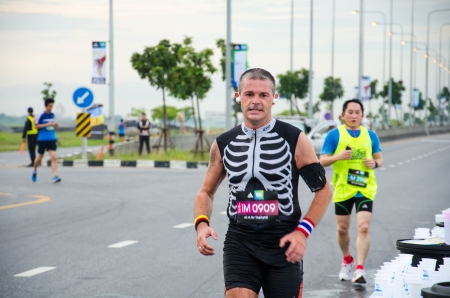 SUVARNABHUMI AIRPORT - SEPTEMBER 8  Unidentified marathon runner at Adidas King of the Road 2013 on September 8, 2013 in Suvarnabhumi Airport Samut Prakan, Thailand のeditorial素材