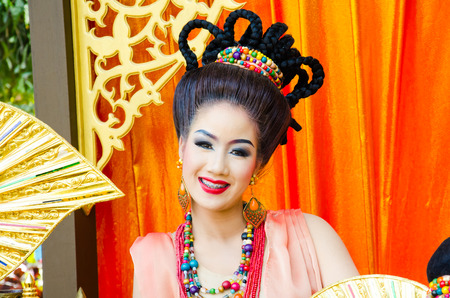 LOPBURI, THAILAND - FEBRUARY 20 : The unidentified model dress period at the historic on The age of King Narai the Great Fair, on February 20, 2014 in Lopburi, Thailand.のeditorial素材