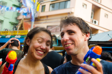 BANGKOK - APRIL 13  Songkran Festival is celebrated in Thailand as the traditional New Yearのeditorial素材