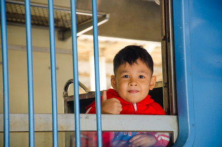 CHIANG MAI, THAILAND-OCTOBER 17: Passengers under 4 years on the train, on the way between Chiang Mai to Nakhon Sawan on October 17, 2014 , Chiang Mai Thailandのeditorial素材