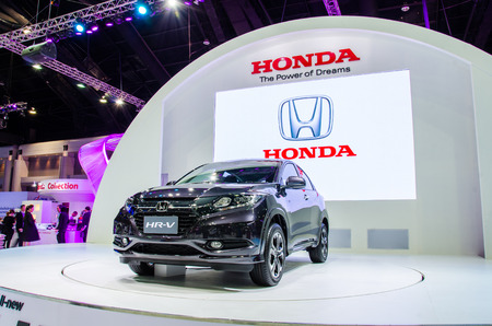 NONTHABURI - NOVEMBER 28:  Honda HR-V car on display at Thailand International Motor Expo 2014 on November 28, 2014 in Nonthaburi, Thailand.のeditorial素材