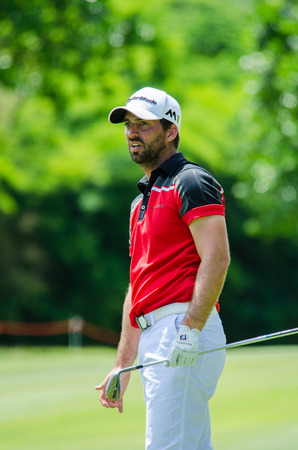 CHONBURI - JULY 31 : John Parry of England  in King's Cup 2016 at Phoenix Gold Golf & Country Club Pattaya on July 31, 2016 in Chonburi, Thailand.のeditorial素材