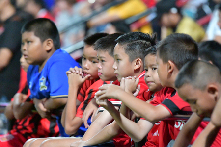 Fan of football Thailand cheering in during Bangkok International Football Invitation 2017 between SCG Muangthong United and Consadole Sapporo at SCG Stadium on July 22, 2017 in Nonthaburi, Thailand.のeditorial素材