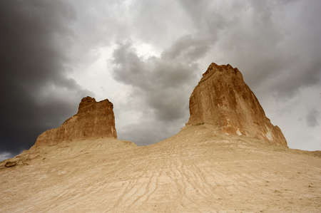 On the Ustyurt Plateau. Desert and plateau Ustyurt or Ustyurt plateau is located in the west of Central Asia, particulor in Kazakhstan, Turkmenistan and Uzbekistan.の写真素材