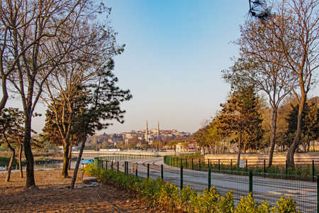 Eyup Sultan, istanbul, Turkey-April 27,2021 The city view from the early hours of the morning in Eyup Sultan district on the Golden Horn coast with its historical and natural beauty.のeditorial素材