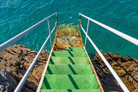 clear and blue waters of the aegean sea for tourists who love vacation and sea in summerの写真素材