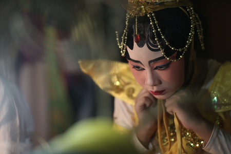 Unidentified Chinese-opera actressのeditorial素材