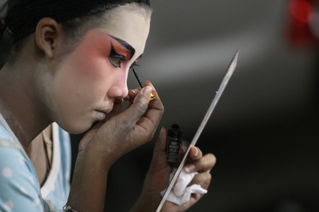 Unidentified Chinese-opera actressのeditorial素材