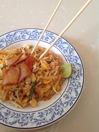 Patthai, thai noodle. The famous tradional food in Thailand.の素材