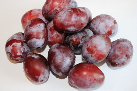 ripe plumsの写真素材