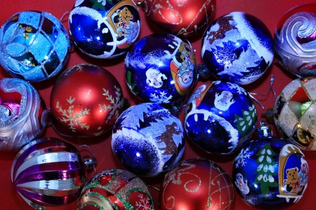 Lots of beautiful Christmas ballsの写真素材