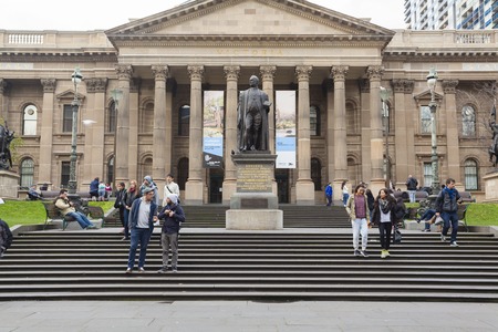 Melbourne, Australia - Aug 1, 2015: People outside State Library of Victoria in Melbourne, Australiaのeditorial素材
