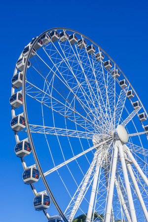 White ferris wheel over blue skyのeditorial素材
