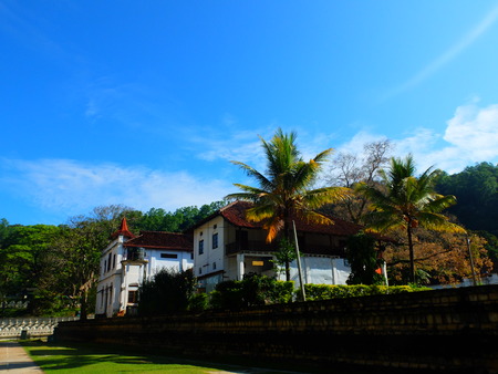building outside buddha tooth templeの写真素材