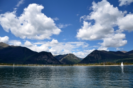 Mountain lake in summerの写真素材