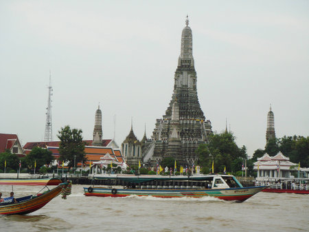Temple of Dawn, Wat Arun, Bangkok, Thailandのeditorial素材