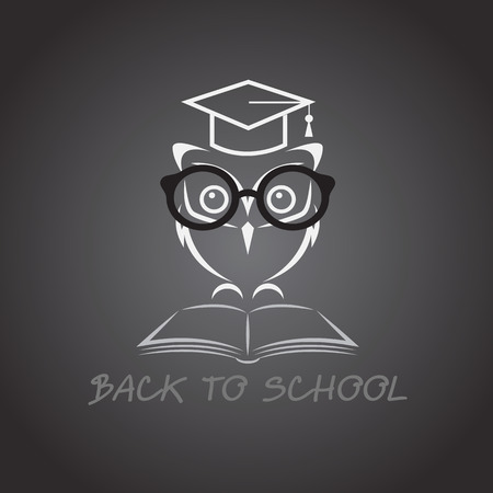 image of an owl glasses with college hat and bookのイラスト素材