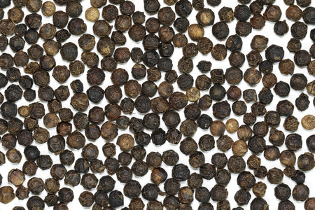 Image of black pepper seeds.