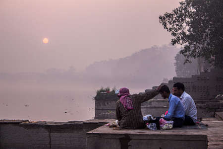 New Delhi, India - July 5 2018 : A morning at Nigam Bodh Ghat near Kashmiri Gate, New Delhiのeditorial素材
