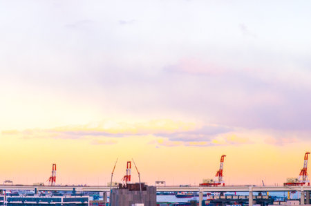 sunset at Minatonomieruoka park,yokohama,kanagawa,japanの写真素材