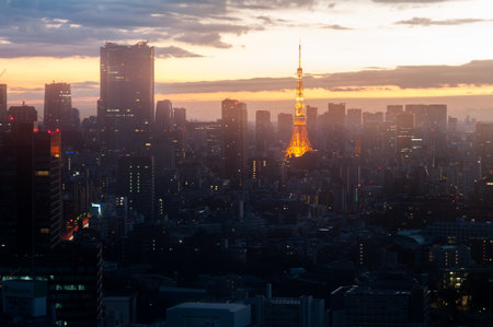 tokyo tower morning view,tokyo,japanのeditorial素材