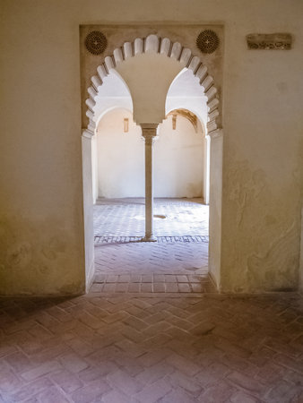 Moorish arches in the Alcazaba of Malagaのeditorial素材