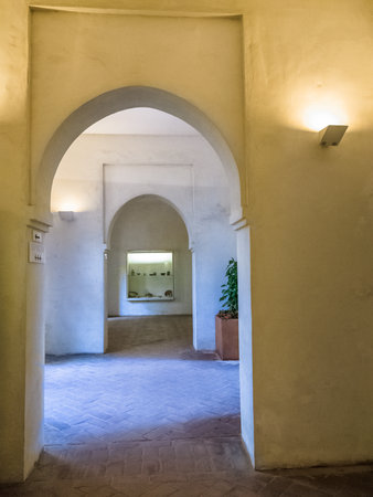 Moorish arches in the Alcazaba of Malagaのeditorial素材