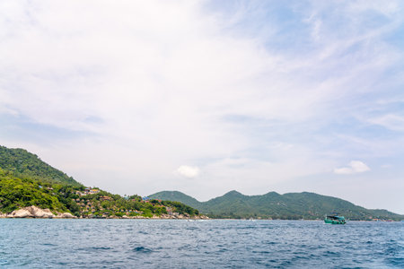 Beautiful natural landscape of Koh Tao island and blue sea in the summer at the Gulf of Thailand, Ko Pha-ngan, Surat Thani Province, Thailandの写真素材