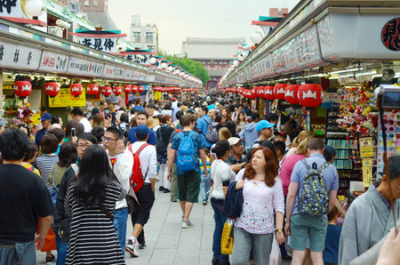 TOKYO, JAPAN - May 28, 2018 : Tourist visit Sensoji Temple. The Temple is the symbol of Asakusa and the oldest in all of Tokyo, Japan.のeditorial素材
