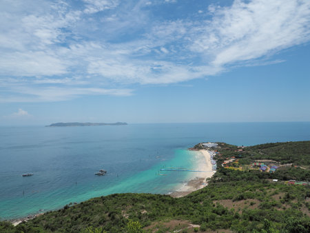 Sky and Sea, The wideness of sky and the full of blue ocean Thailandの写真素材