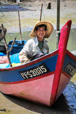 Kuala Jalan Baru, a quaint fishing village where life moves slow and easy.のeditorial素材