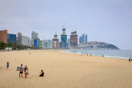 Jun 21, 2017 Haeundae Beach in Busan, South Koreaのeditorial素材