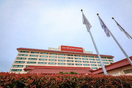 Jun 21, 2017 The Westin Chosun Hotel at Haeundae Beach in Busan, South Koreaのeditorial素材