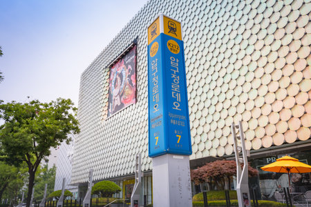 Jun 19, 2017 Galleria Department Store known as the most popular luxury-brand fashion mall in Seoul, Korea - Famous landmarkのeditorial素材