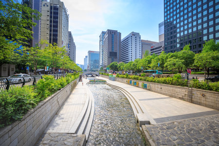 SEOUL, KOREA - JUN 19, 2017 Cheonggyecheon stream in Seoul, Korea. Cheonggyecheon stream is the result of a massive urban renewal project. - Landmarkのeditorial素材