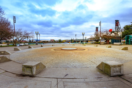 Portland, United States - Dec 19, 2017 : Salmon Street Springs at winter seasonのeditorial素材