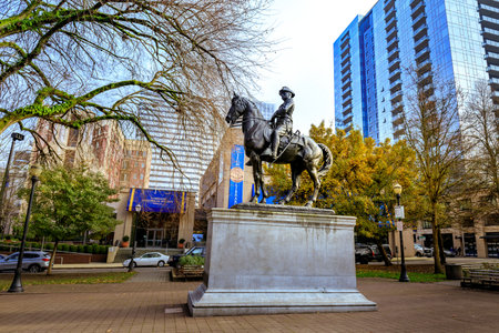 Portland, Oregon, United States - Dec 22, 2017 : Theodore Roosevelt, Rough Rider statue, and Oregon Historical Society Museum, South Park Blocksのeditorial素材