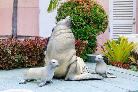 SUBIC BAY, MANILA, PHILIPPINES : JAN 28, 2018 - Statue of Sea Lion in Subic Ocean Adventureのeditorial素材
