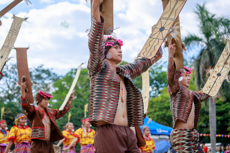 Manila, Philippines - Feb 4, 2018 : Student dancer wearing Philippines traditional costume at Rizal park in Manila city.のeditorial素材