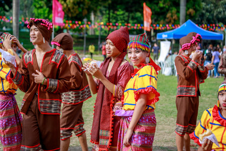 Manila, Philippines - Feb 4, 2018 : Student dancer wearing Philippines traditional costume at Rizal park in Manila city.のeditorial素材