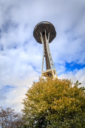 Seattle, Washington - April 9, 2018 : Seattle Space Needle Under Remodeling Construction, which is an observation tower built for the 1962 World Fairのeditorial素材